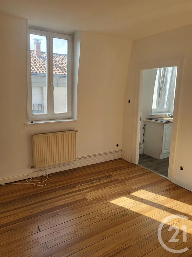 Appartement F2 à louer - 2 pièces - 40.79 m2 - METZ - 57 - LORRAINE - Century 21 Atout Immobilier